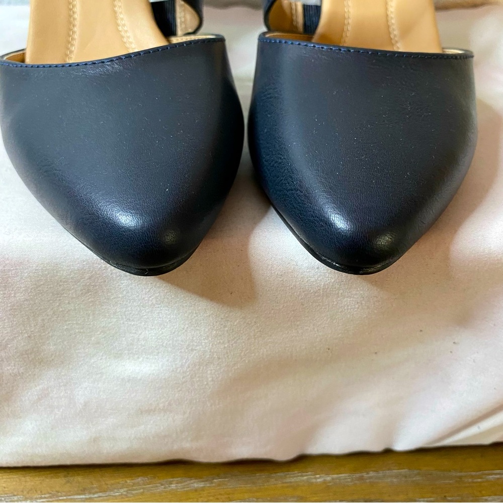 Journey Collection Navy Women's heels - Picture 5 of 6